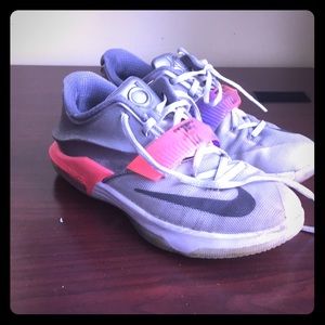 Kd basketball shoes